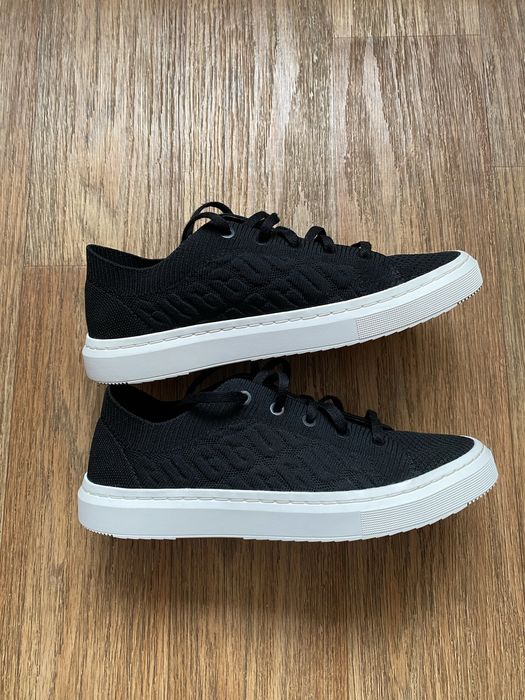 Жіночі кросівки UGG