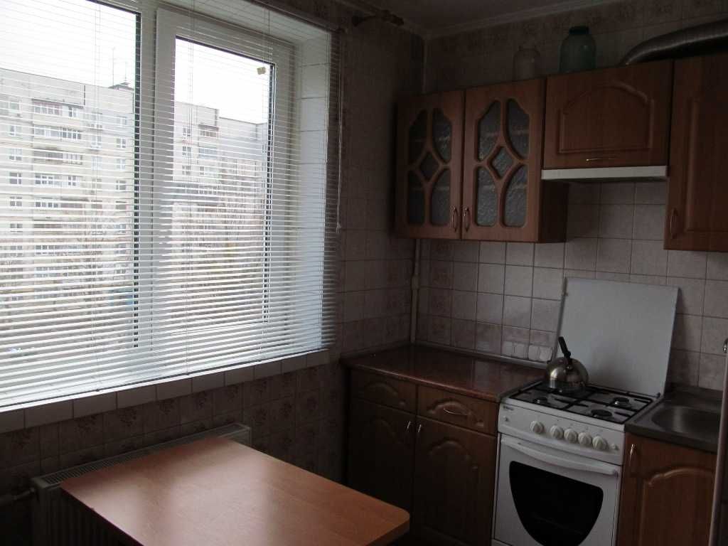 Продам 1-к квартиру вул. Гарібальді 11-А