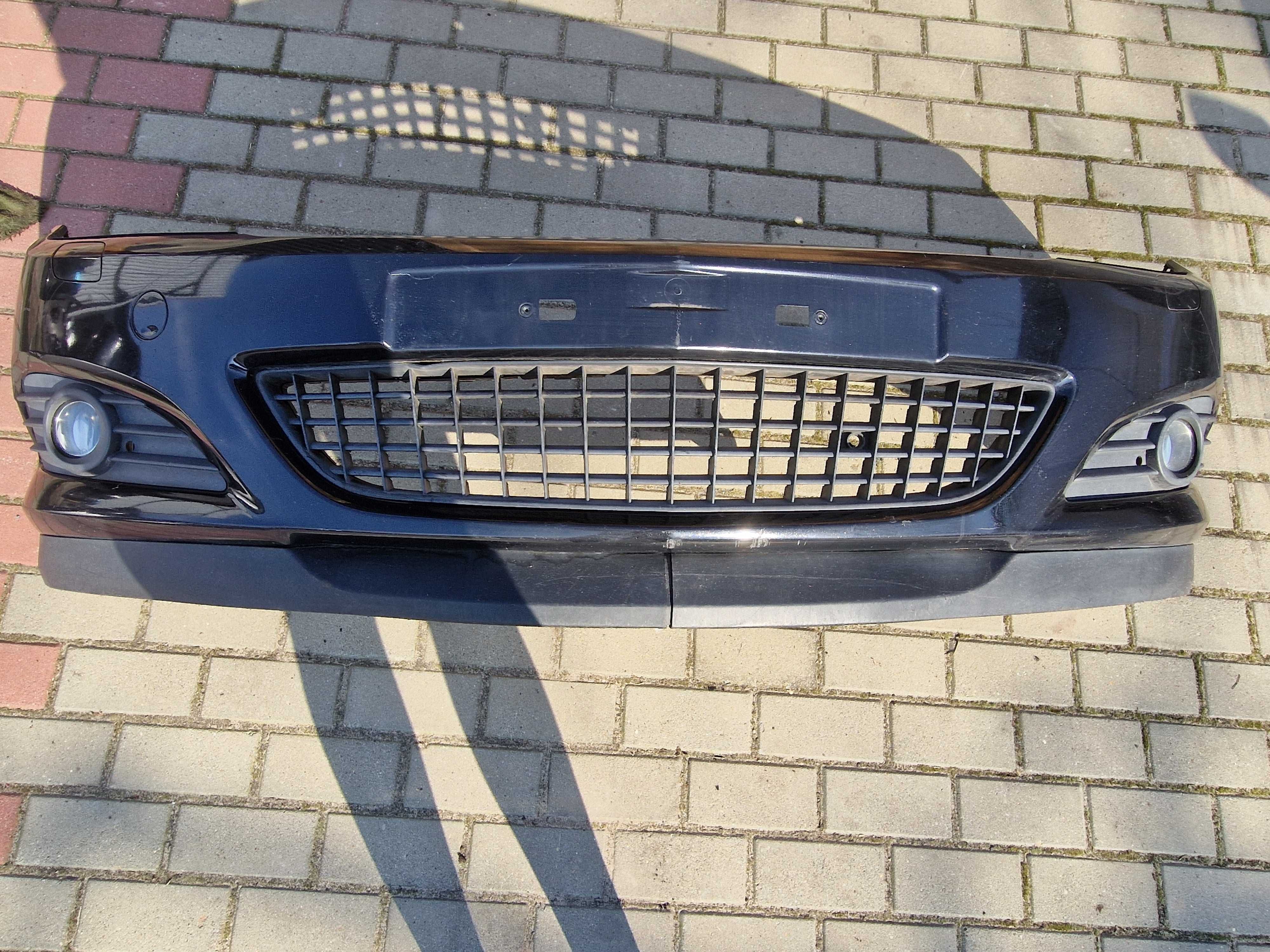 [228] Zderzak przedni Opel Astra H III 04-10r.