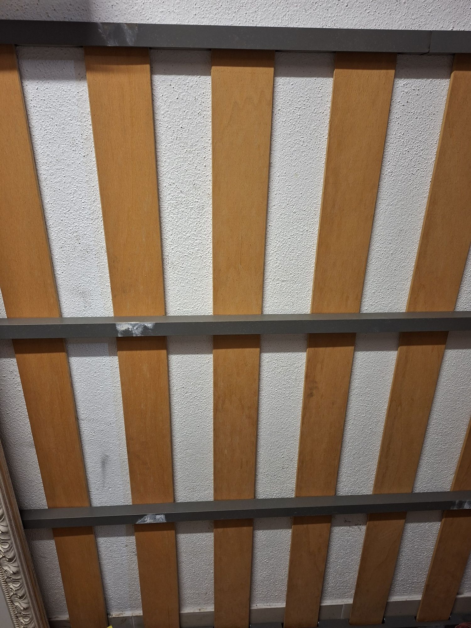Estrado cama com ripas 150X200