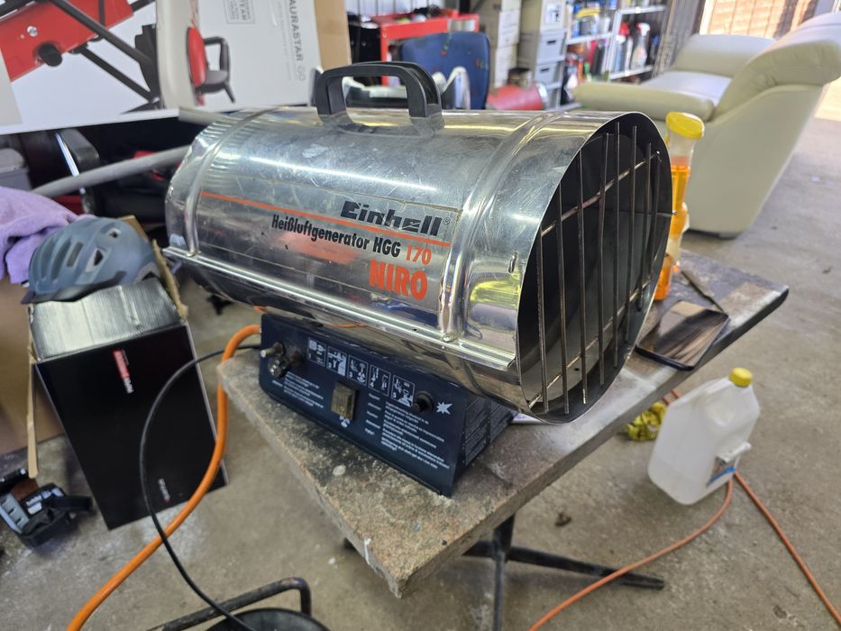 NAGRZEWNICA GAZOWA NA BUTLĘ z dmuchawą  17kw  mocna i wydajna