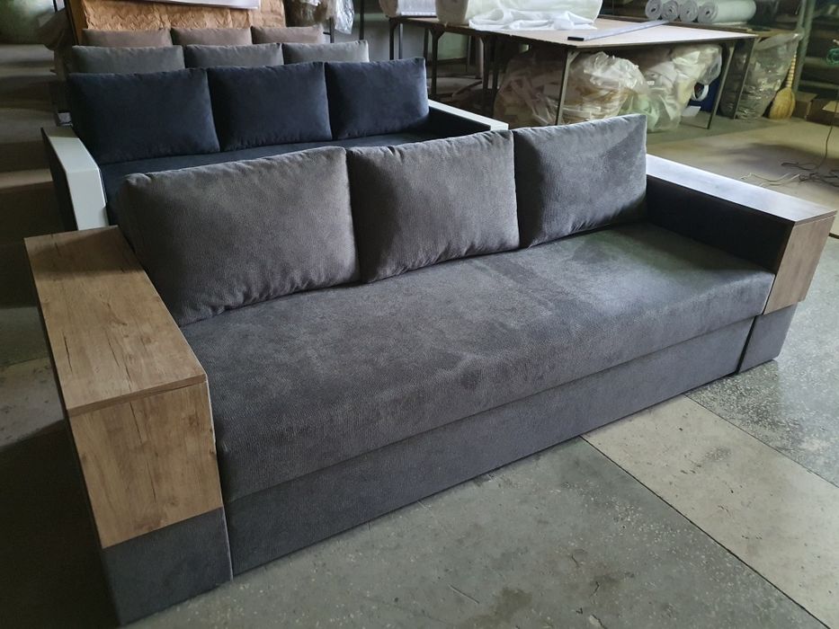 Диван єврокнижка, шипований каркас,  дерев'яні ламелі