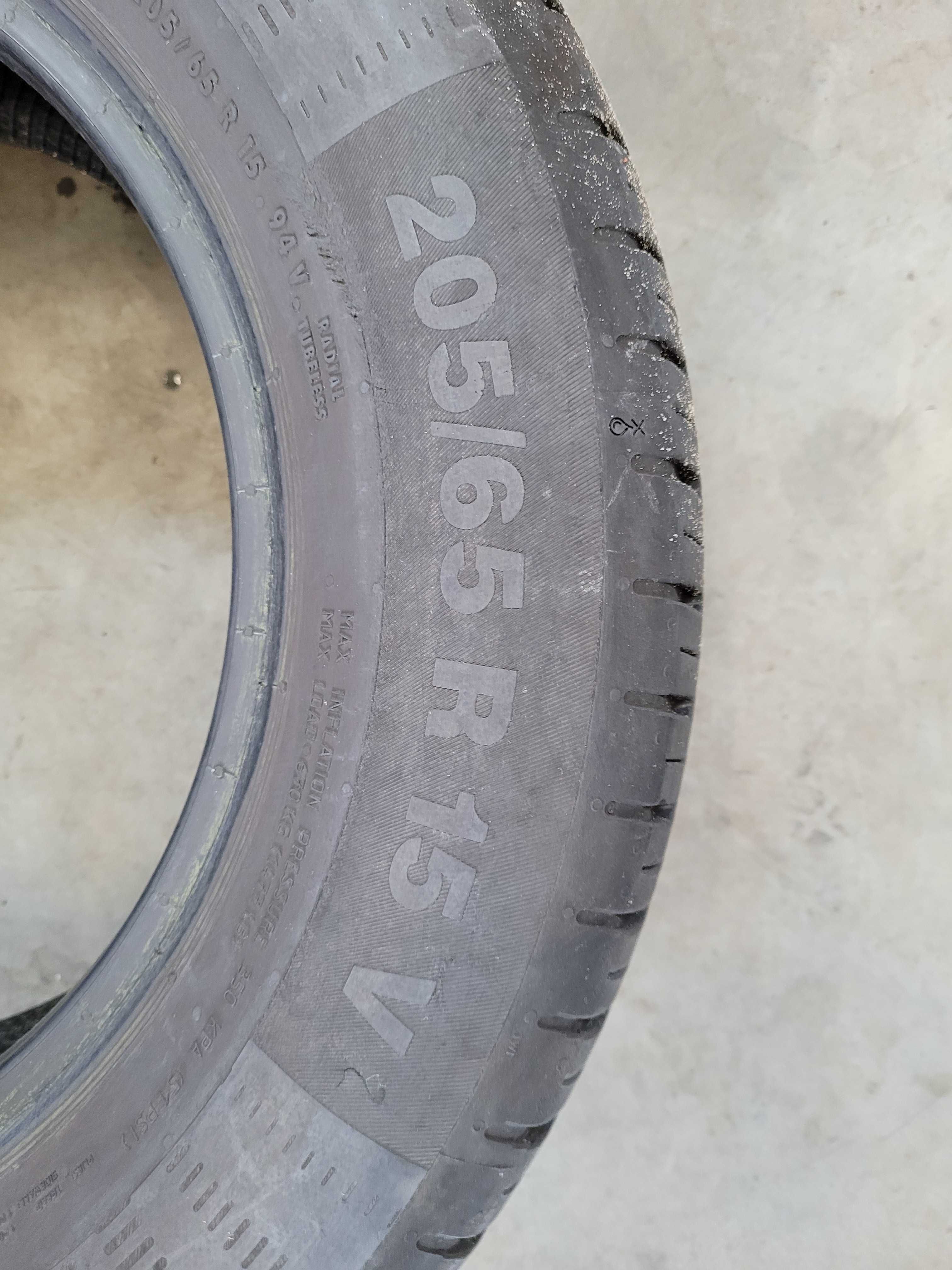 Opona Continental 205/65 R15