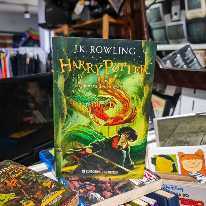 Harry Potter e a Câmara dos Segredos –J.K. Rowling(Editorial Presença)