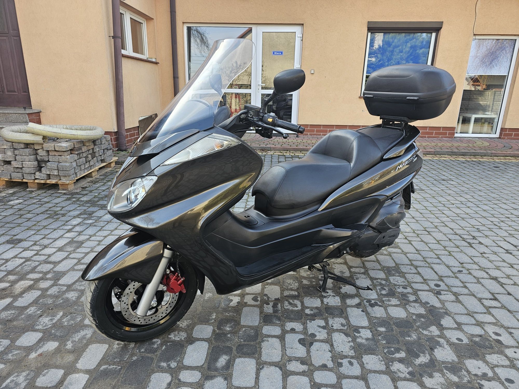 Yamaha majesty 400