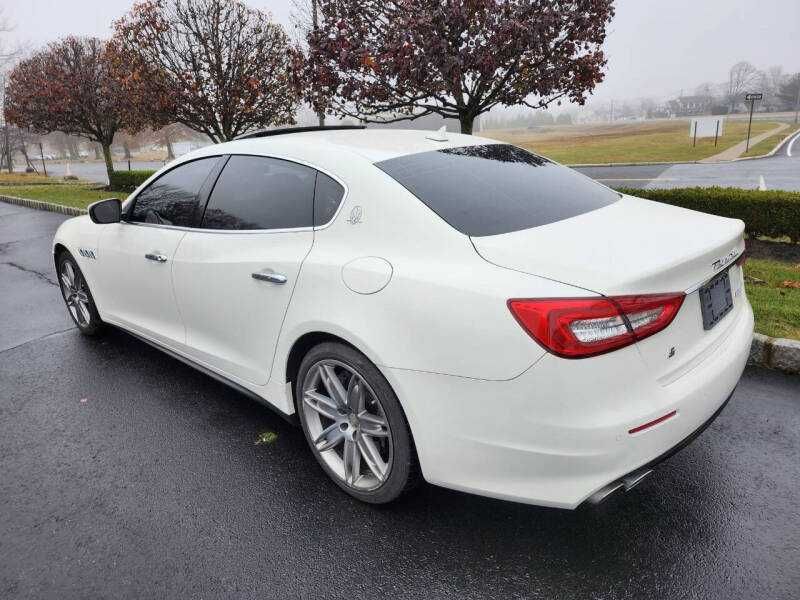 2017 Maserati Quattroporte