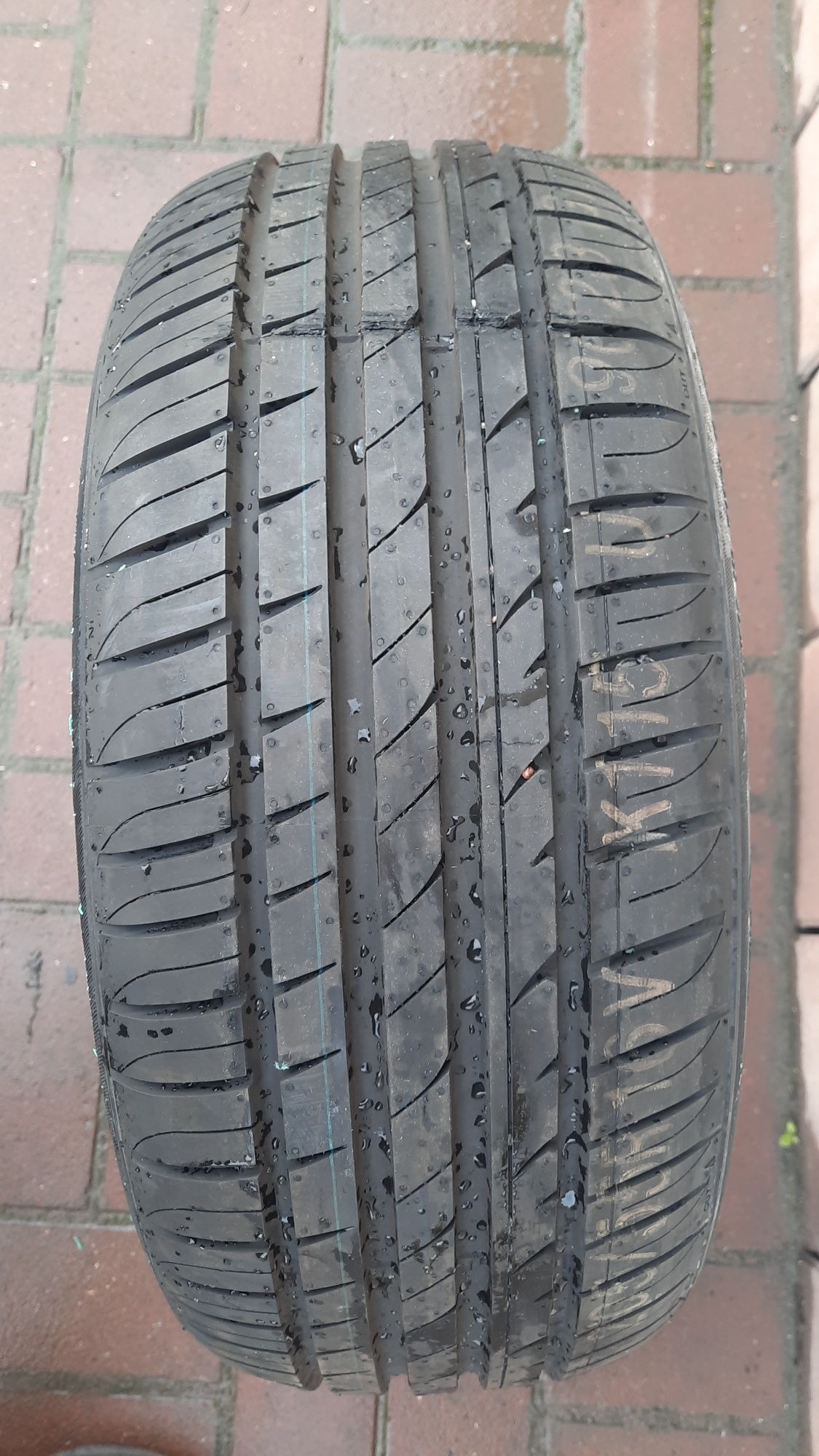 Розпаровка одиночка Hankook 205 55 R16