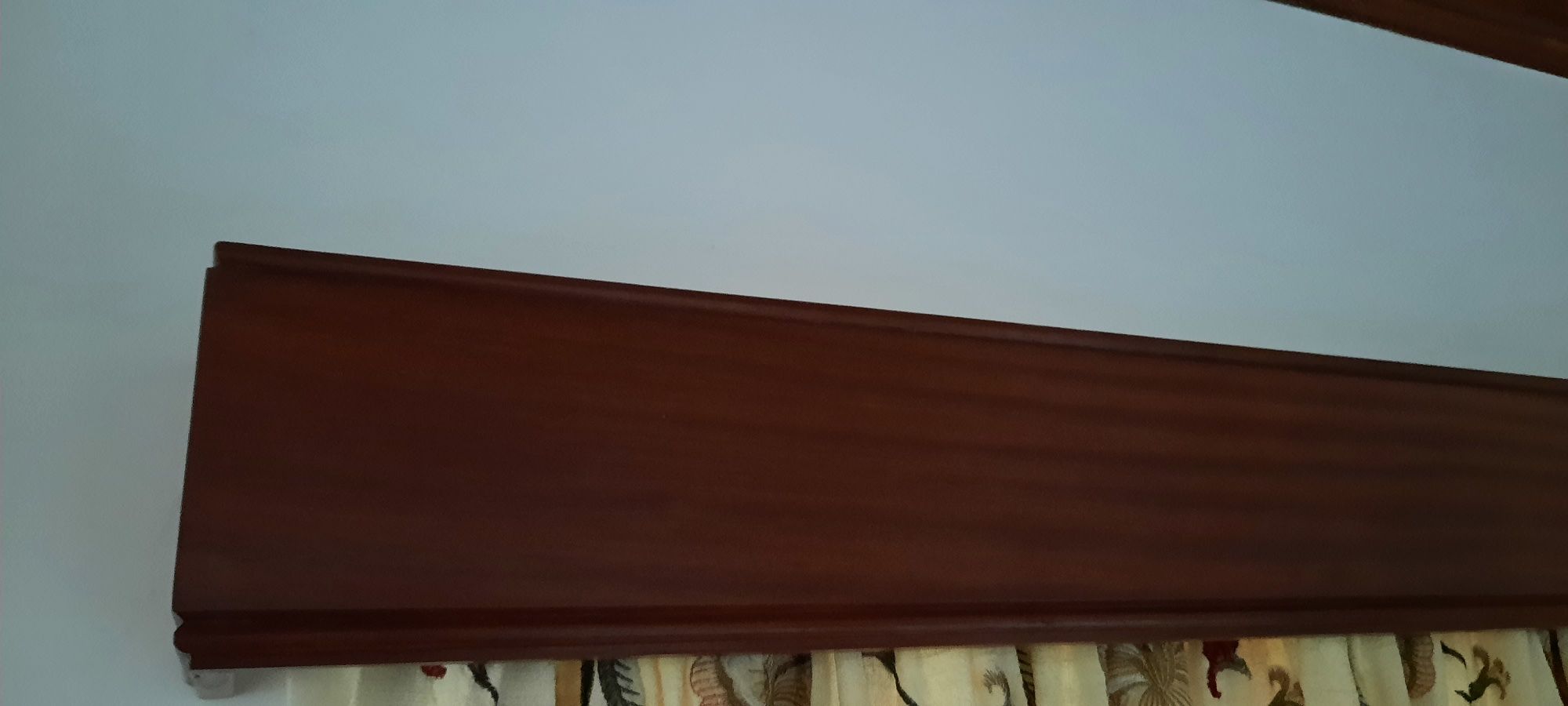 3 Galerias em mogno 10€ cada