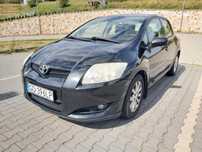 Sprzedaż samochodu Toyota Auris 2007 2 litry