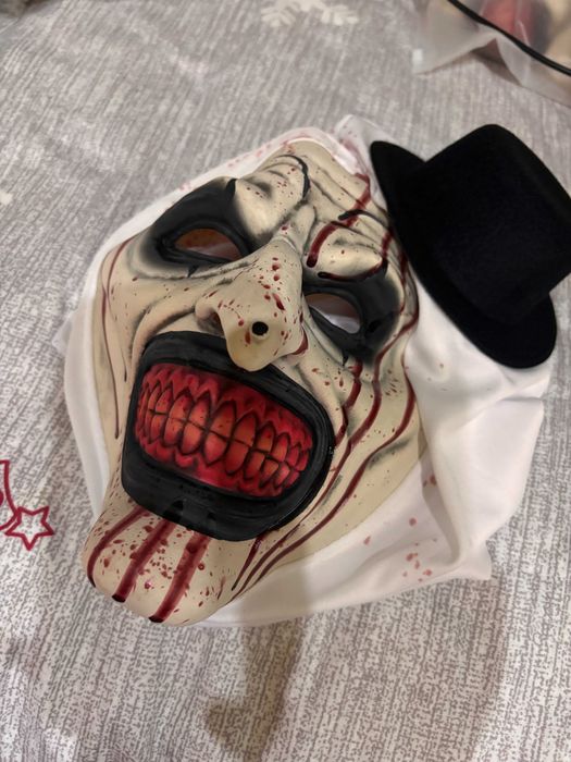Máscara Terrifier nova