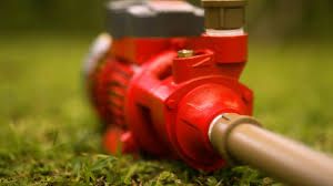 Instalação e reparação de bombas de furo