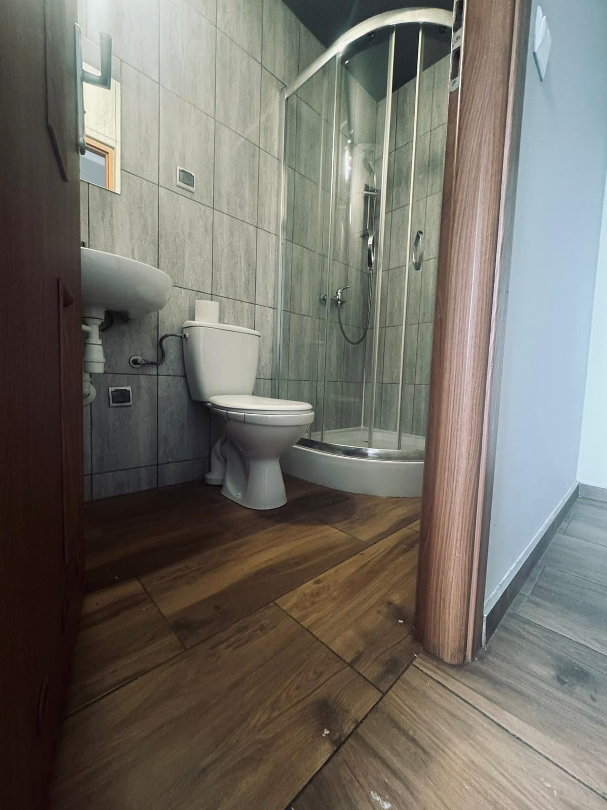Noclegi Pracownicze - Tanie Noclegi - Hostel Karolinka