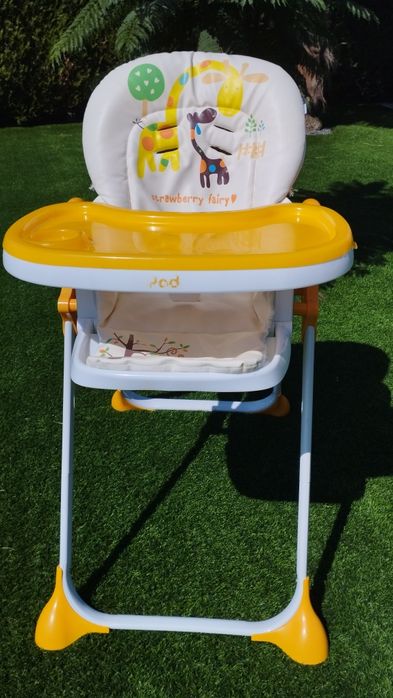 Cadeira de refeição para  crianças.