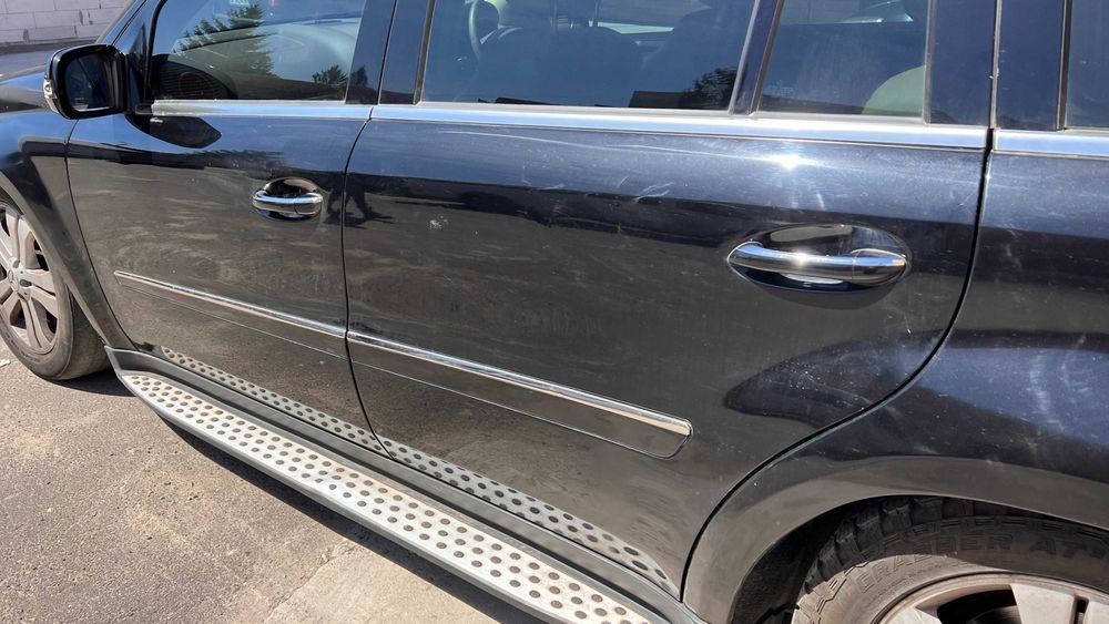 Дверь Mercedes GL X164 ML W164 двері дверька ГЛ МЛ 164 С197 С775 двери