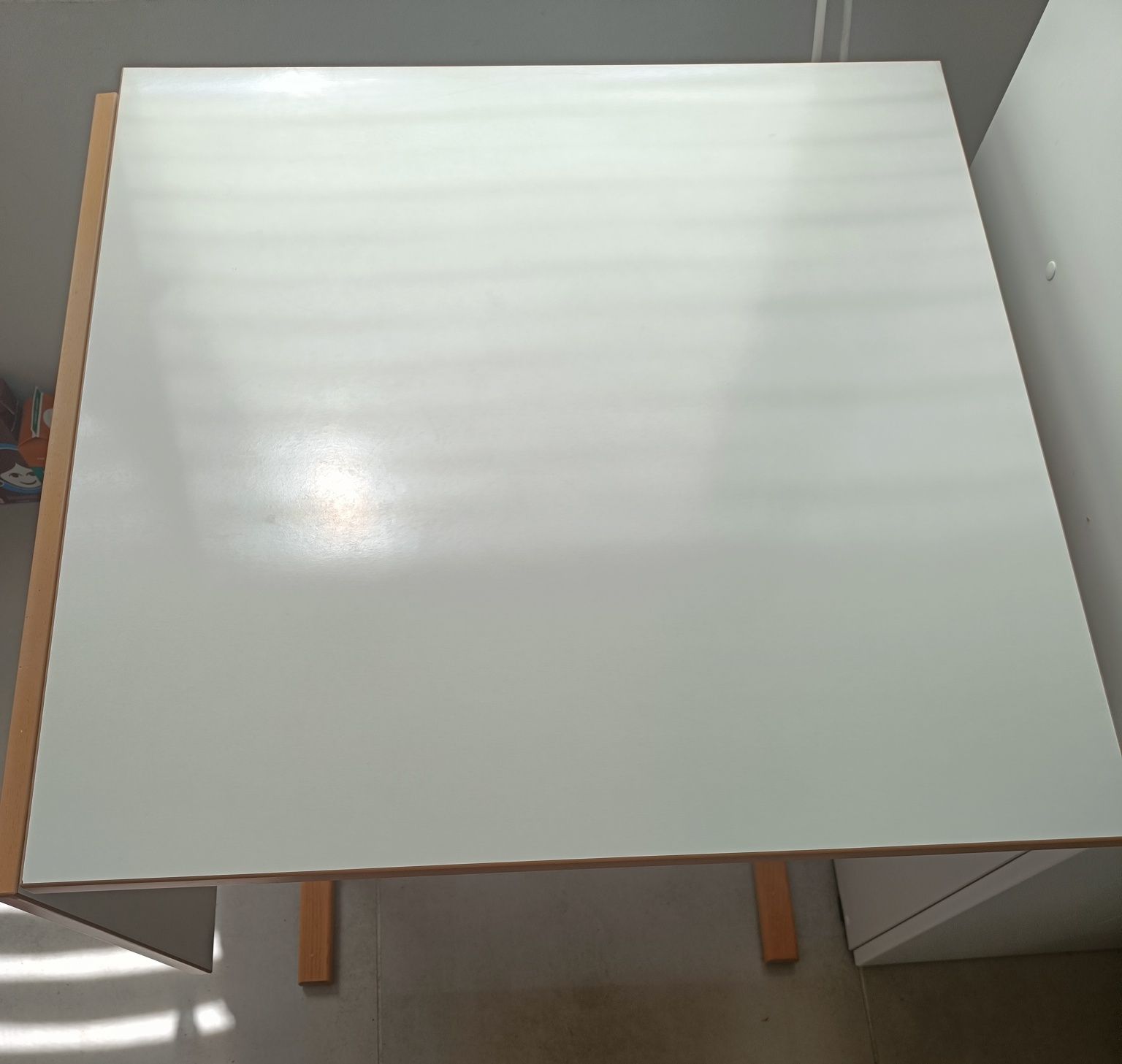 Stół rozkładany 68x100 cm