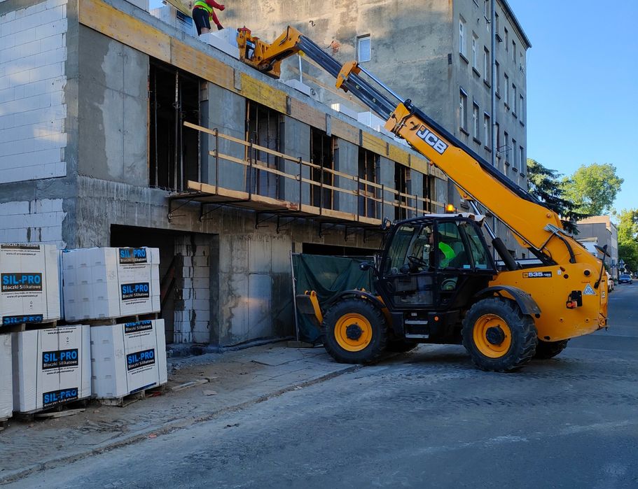 Wynajem ładowarki teleskopowej JCB 12.5m