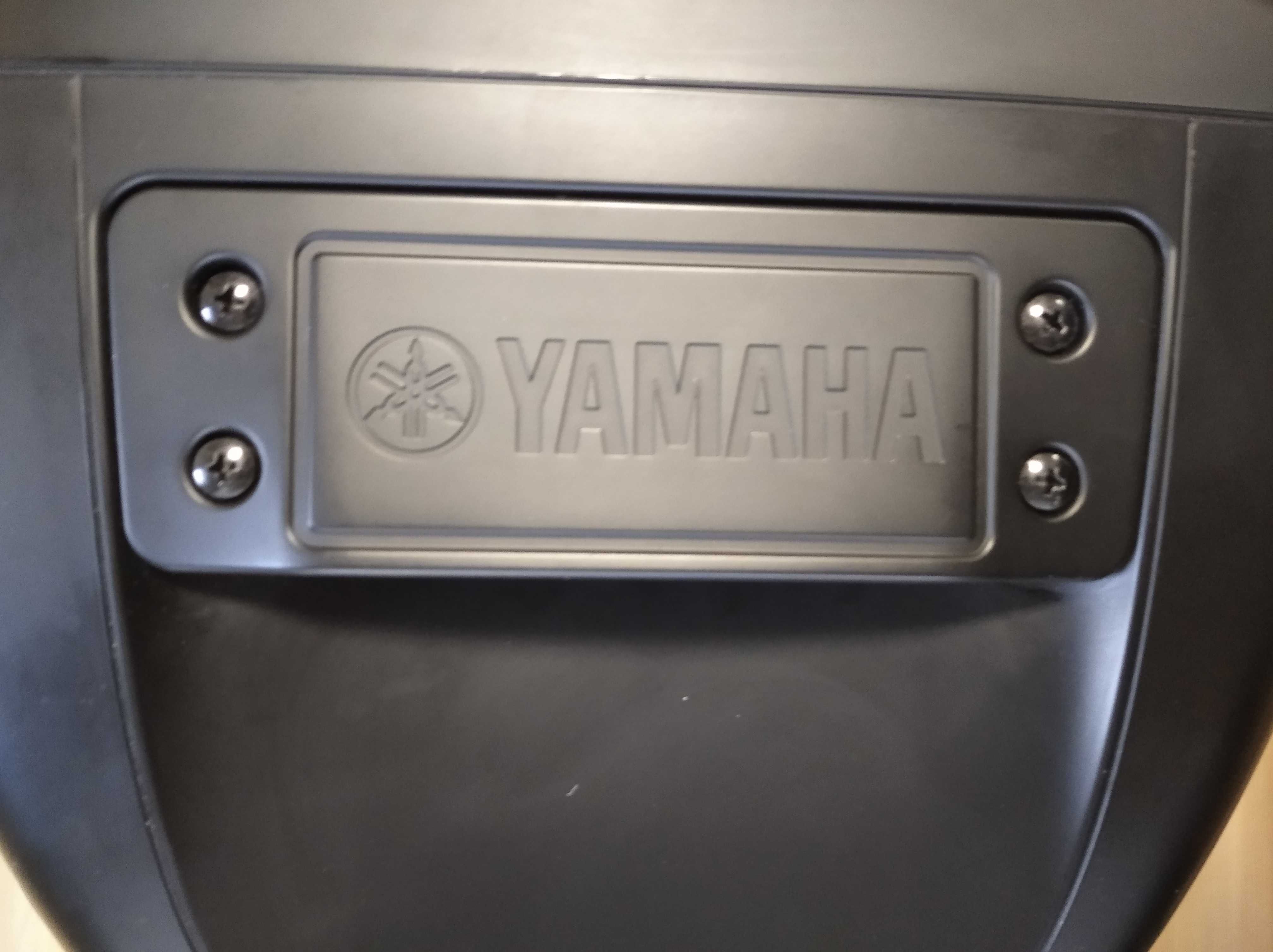głośniki YAMAHA  STAGEPAS 400 i