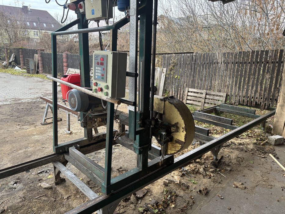 Trak taśmowy z komputerem