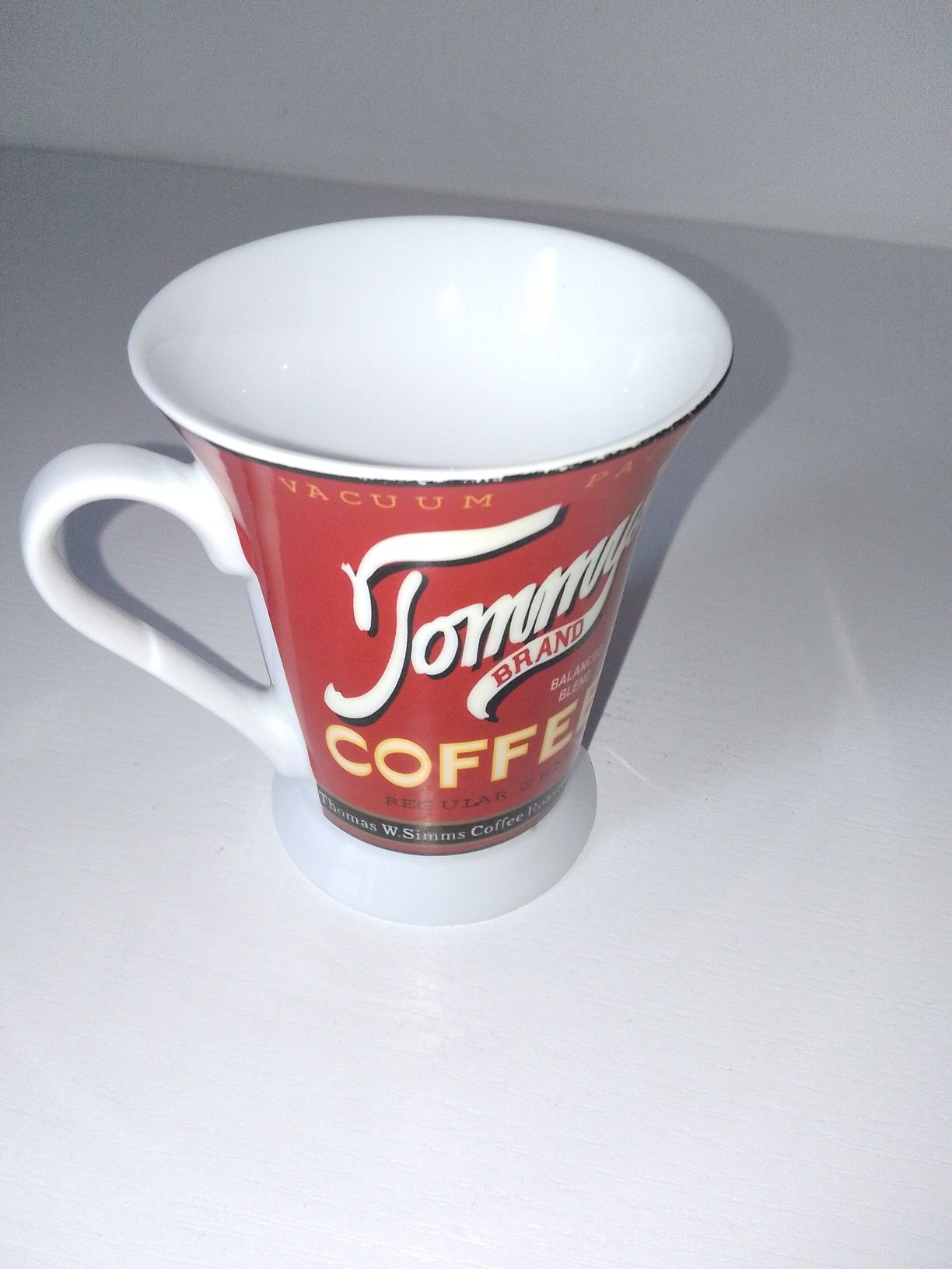 Tommy's Brand Coffee kubek