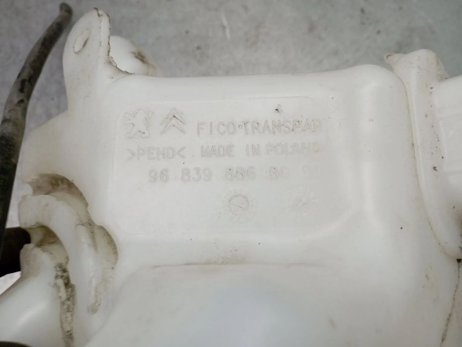 Reservatório / depósito água limpa vidros PEUGEOT 208