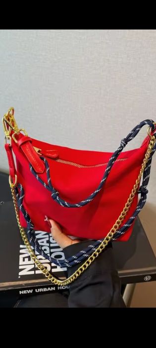 Hit Miu crossbody Czerwona torebka do ręki na ramię Nowość