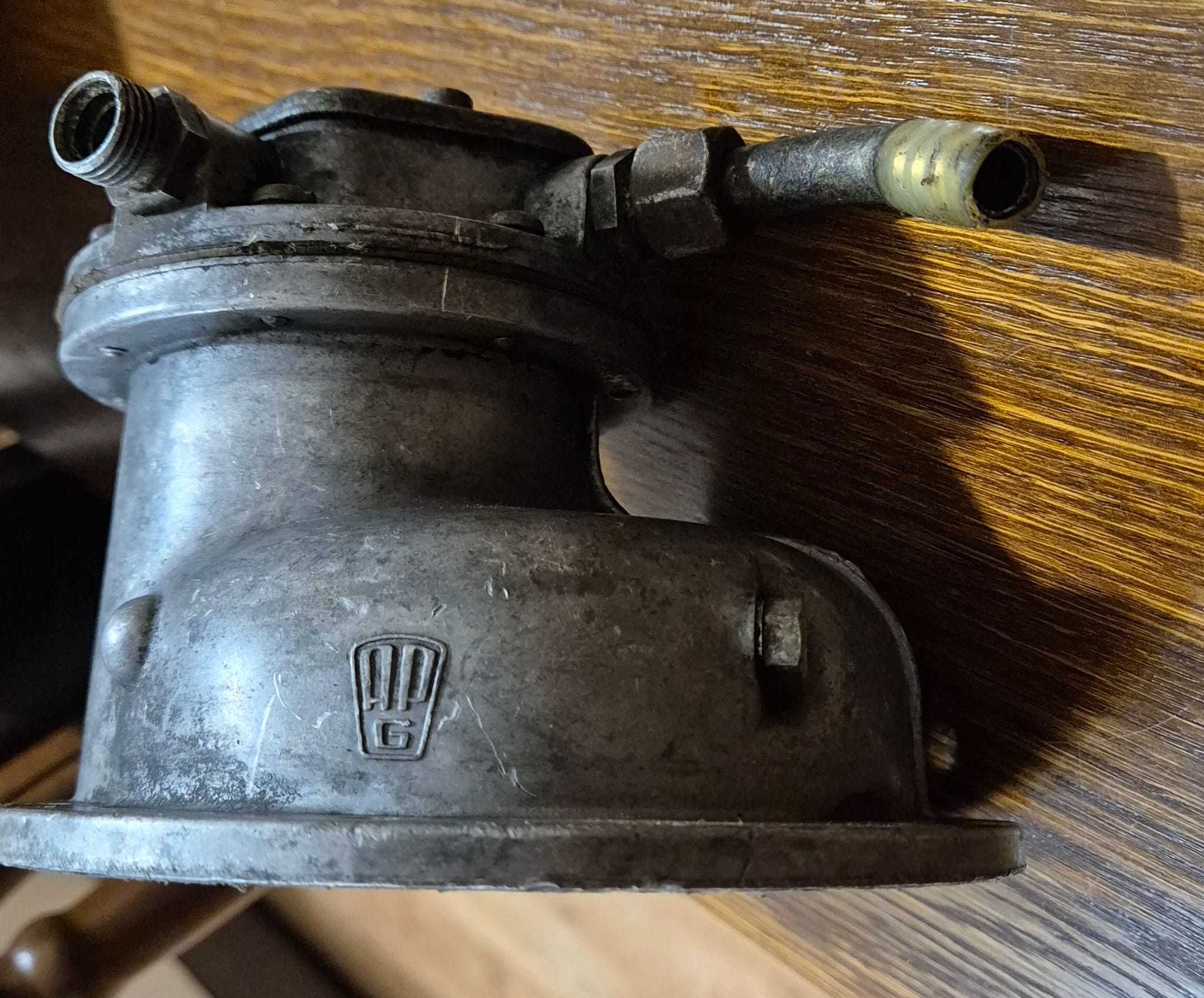 VACUUM POMPA MERCEDES BENZ W123 (75-86r.) Diesel Oryginalna PIERBURG