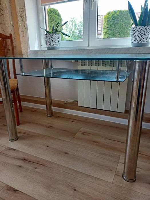 Stół kuchenny szklany