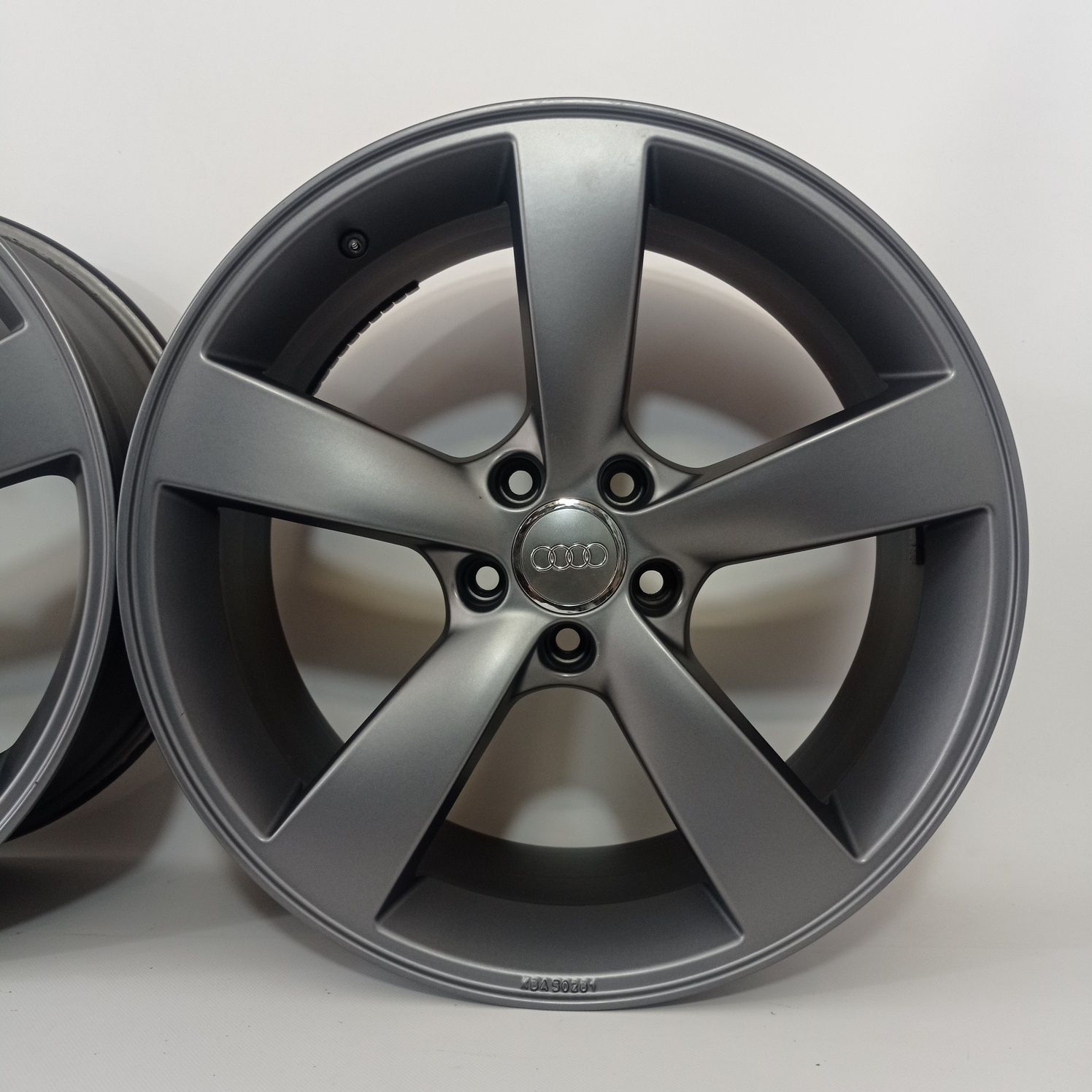 5x112 19" audi a4 b7 b8 a5 a6 c7 c8 a7 a8 q5 q3 rotor