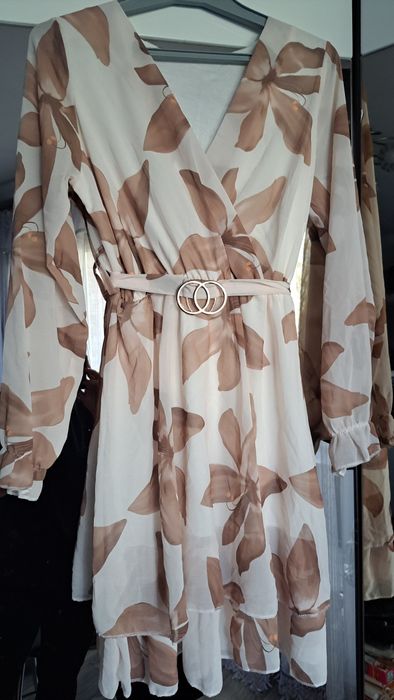 Sukienka letnia elegancka M L