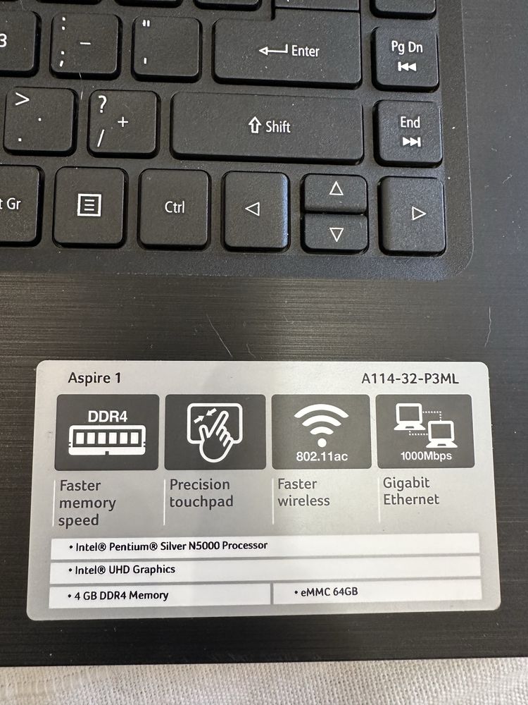 Laptop Acer Aspire 1 - stan idealny, cena do negocjacji