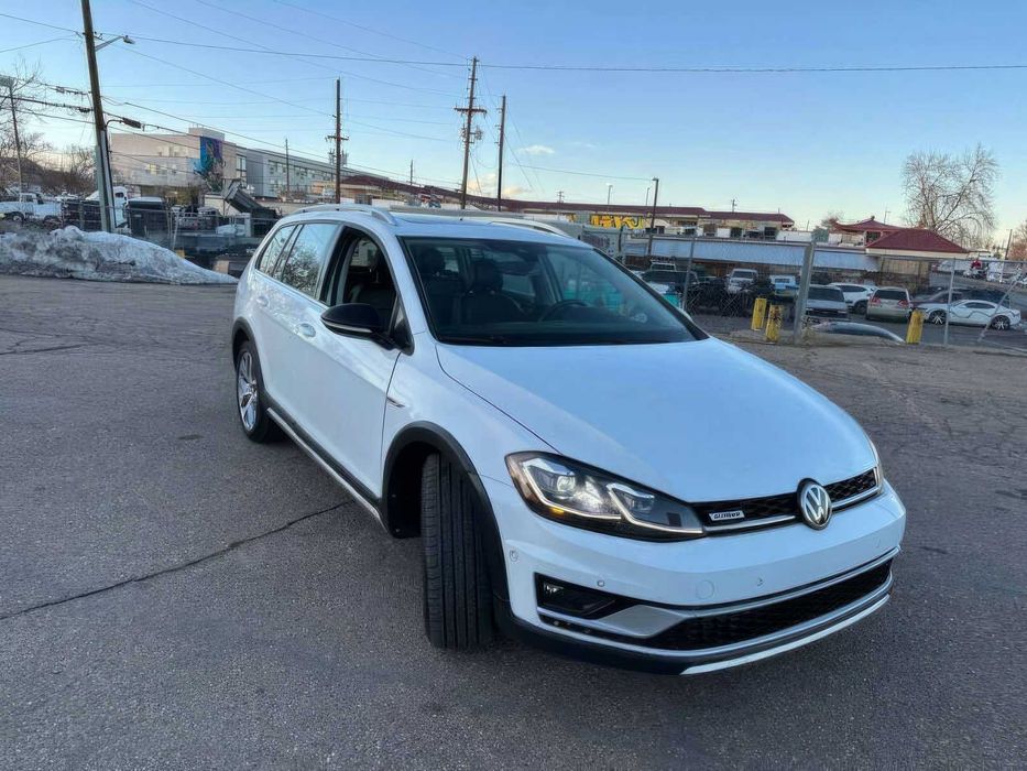 Volkswagen Golf Alltrack      2019