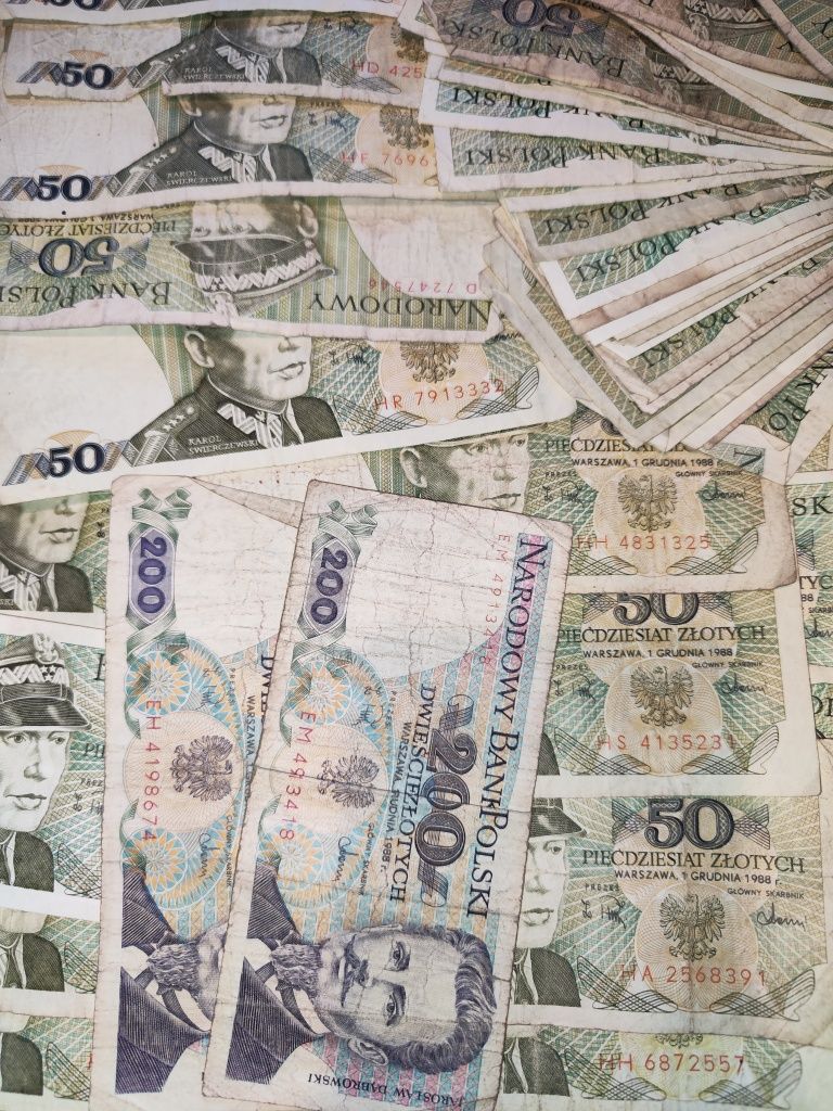 Banknot 50 zł 200 zł