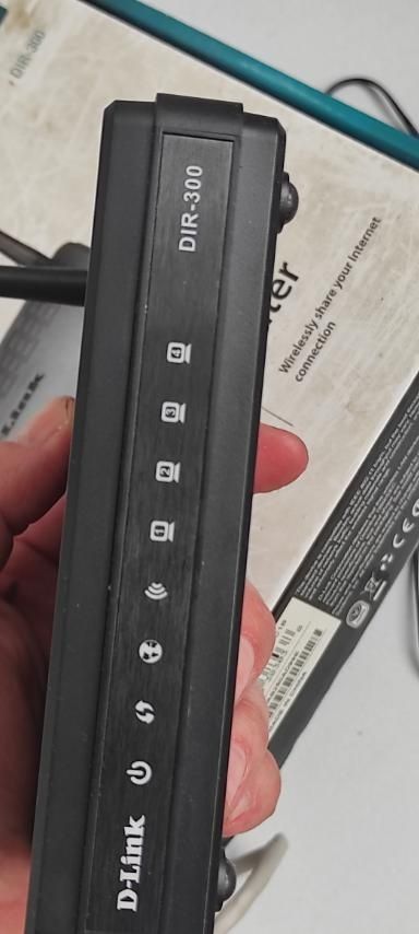 D-link Dir-300 роутер wI-fi