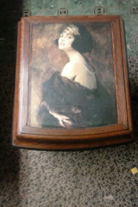 stary patefon Paillard/ szafkowy /