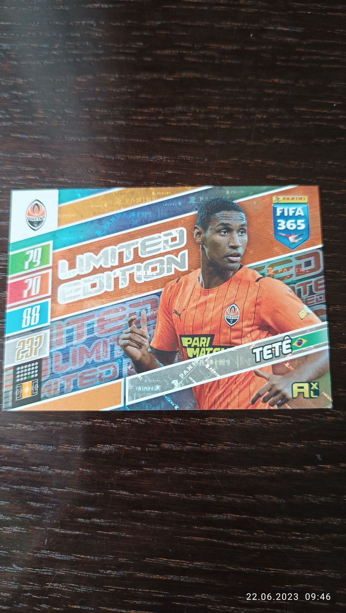 Karta limited edition FIFA TETE 2021 Panini 2022