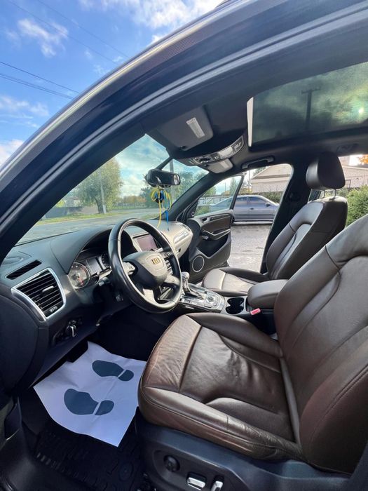 Audi Q5 2014 2.0 бензин пригнано із США