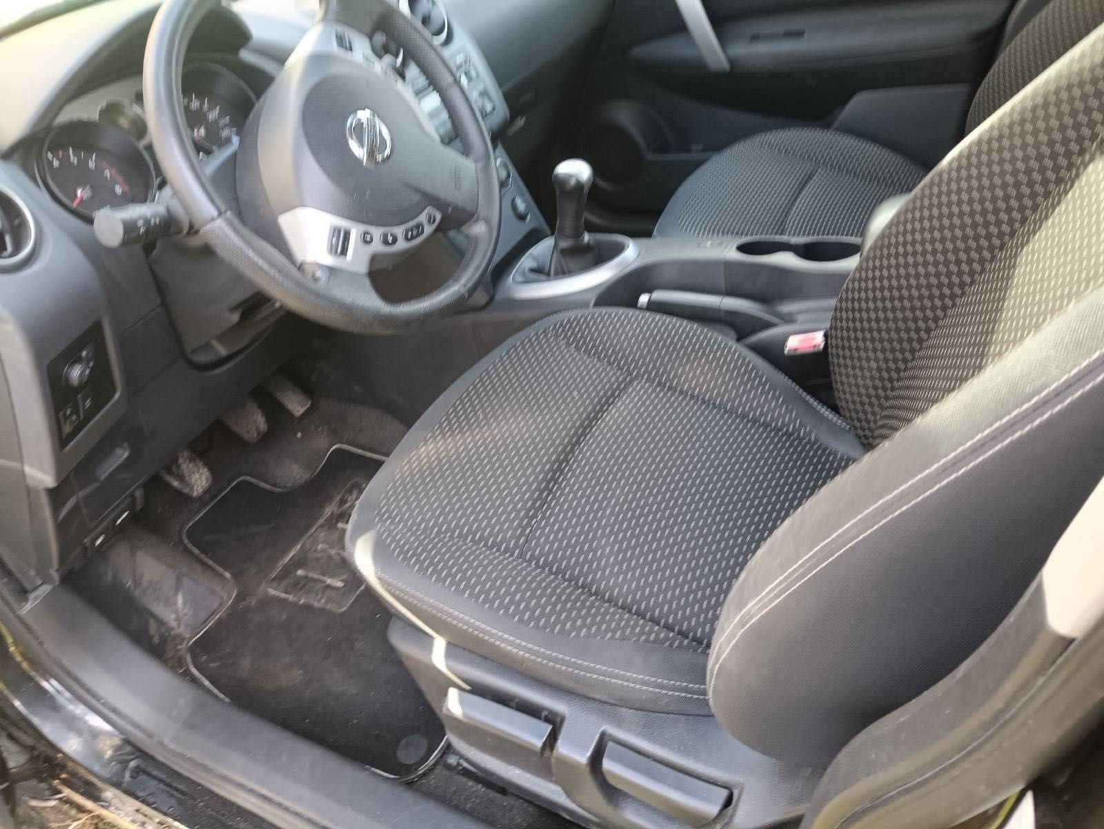 Продам Nissan Qashqai, 1.6, 2008