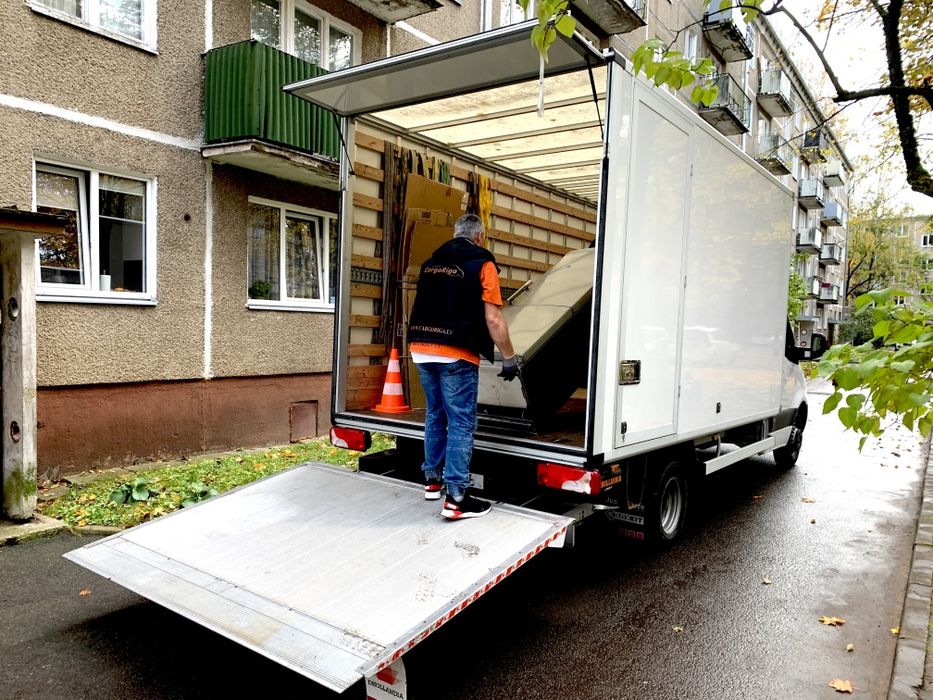 Грузоперевозки по Днепру и Украине с грузчиками. Быстрая подача авто.