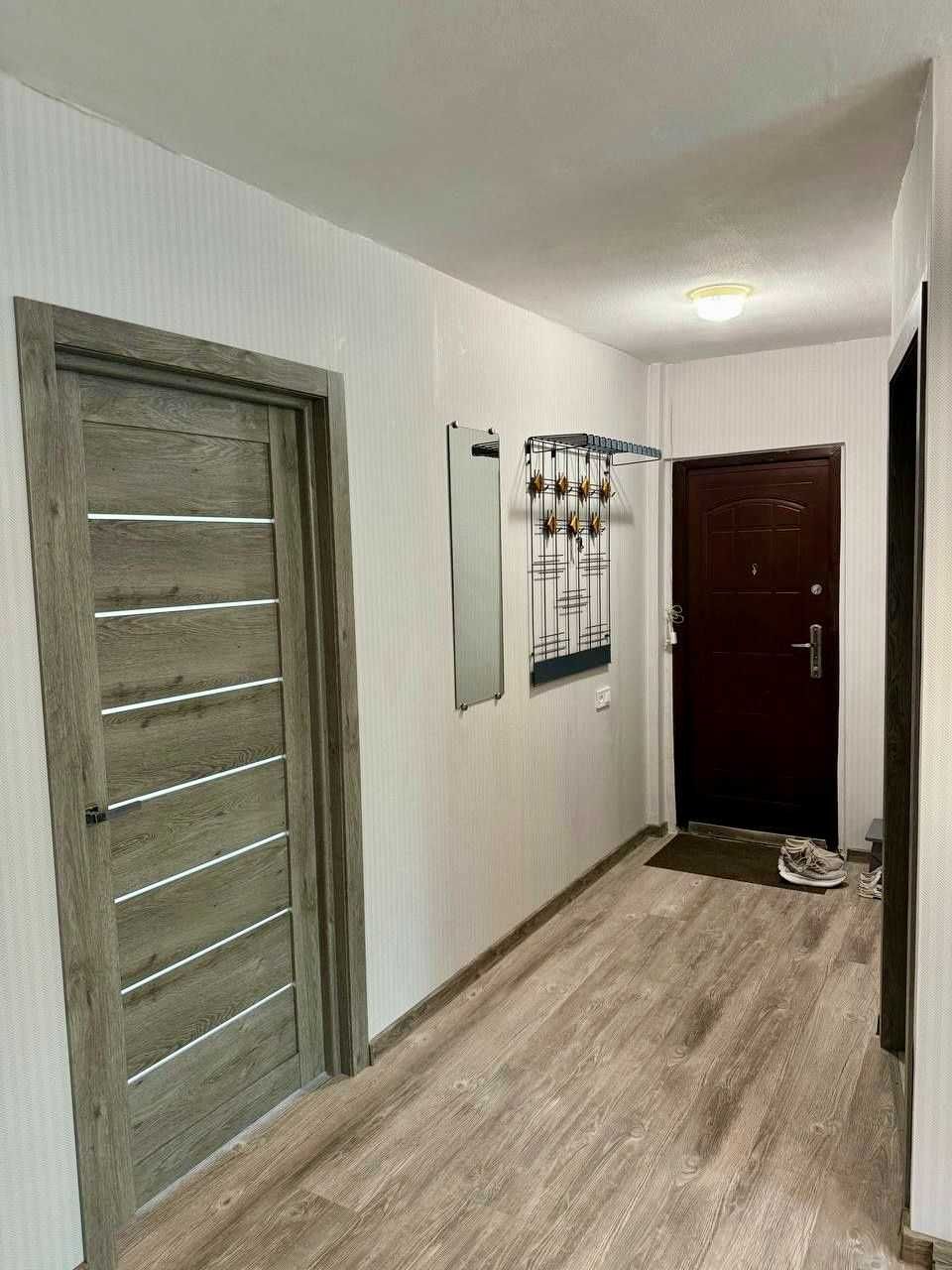 Продам 2 квартиру , Ньютона 133 Б