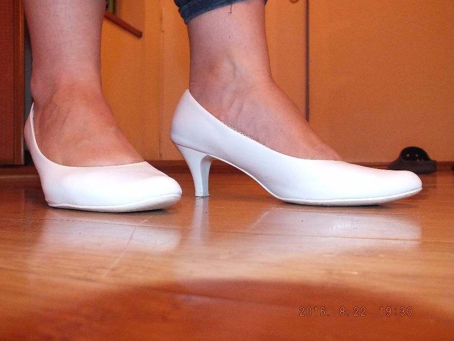 Ślubne buty białe 38 obcas 6 cm