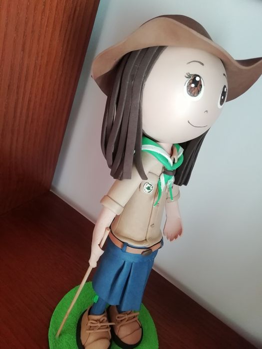 Boneca Escuteira, Exploradores, em EVA [25 cm]