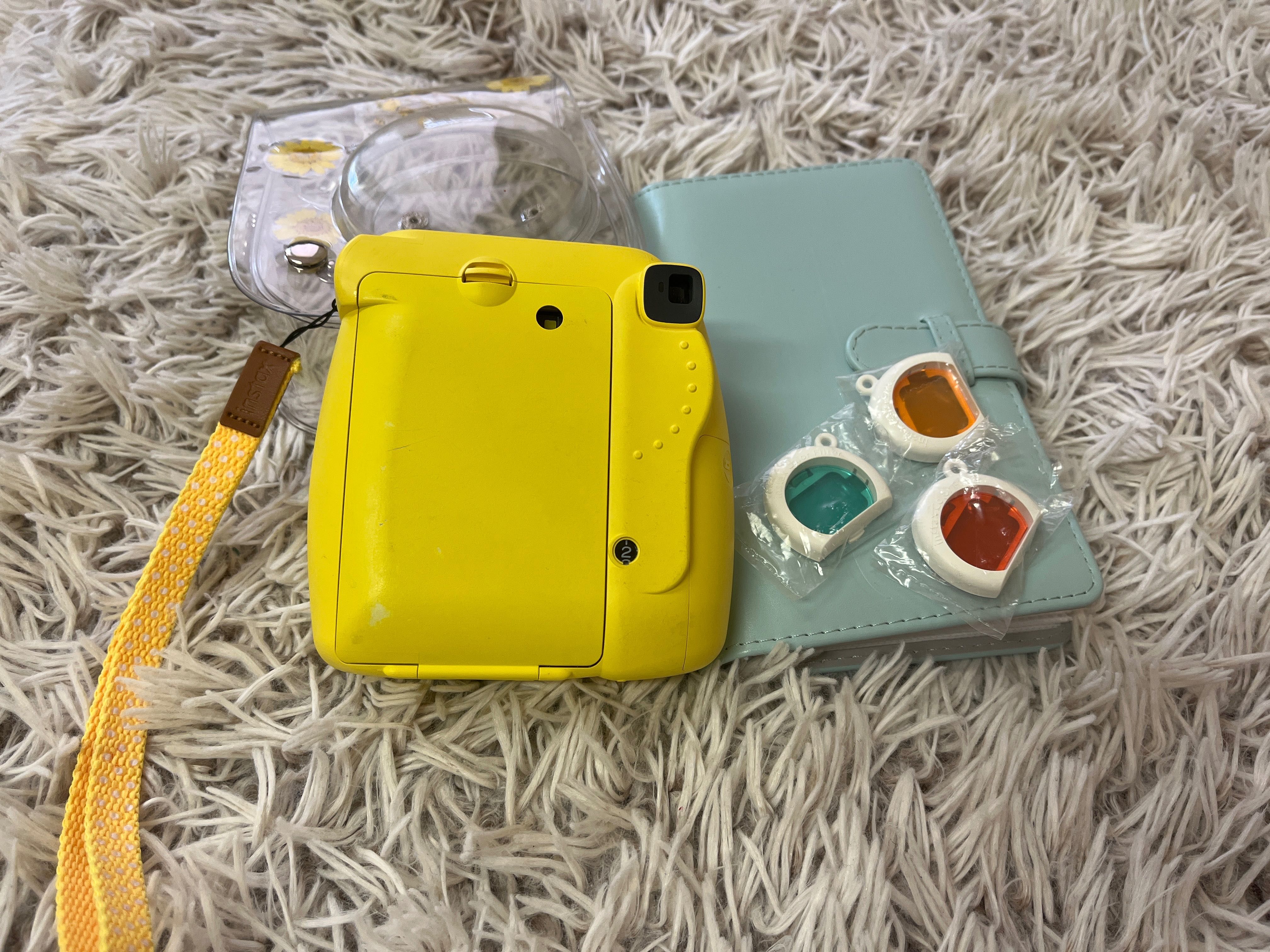 Instax mini 9 +(etui, filtry,album)