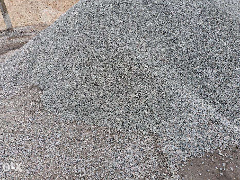 Щебінь пісок сухий бетон торф