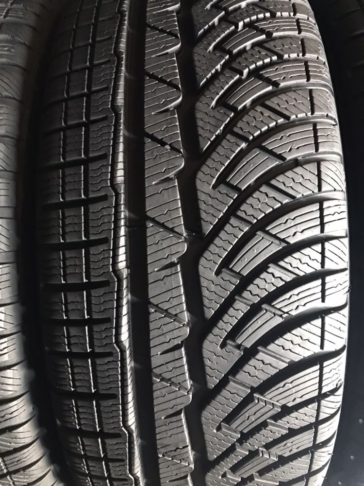 225/45/18 R18 Michelin Pilot Alpin PA4 4шт зима