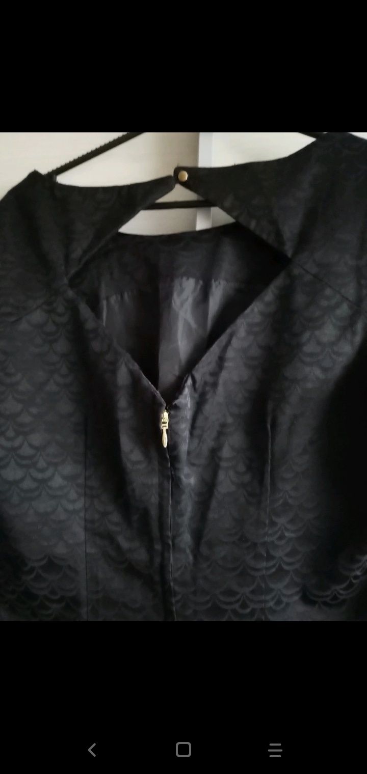 Czarna elegancka sukienka H&M 42 do pracy wzór