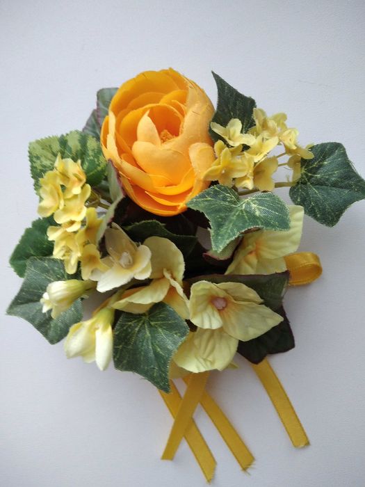 Мини композиция из искусственных цветов, декор из цветов, D 16см.