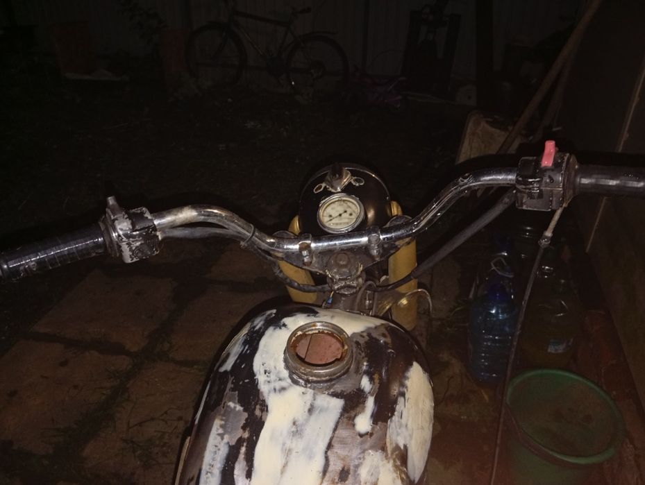 Продам мото Иж планета 2 или по запчастям