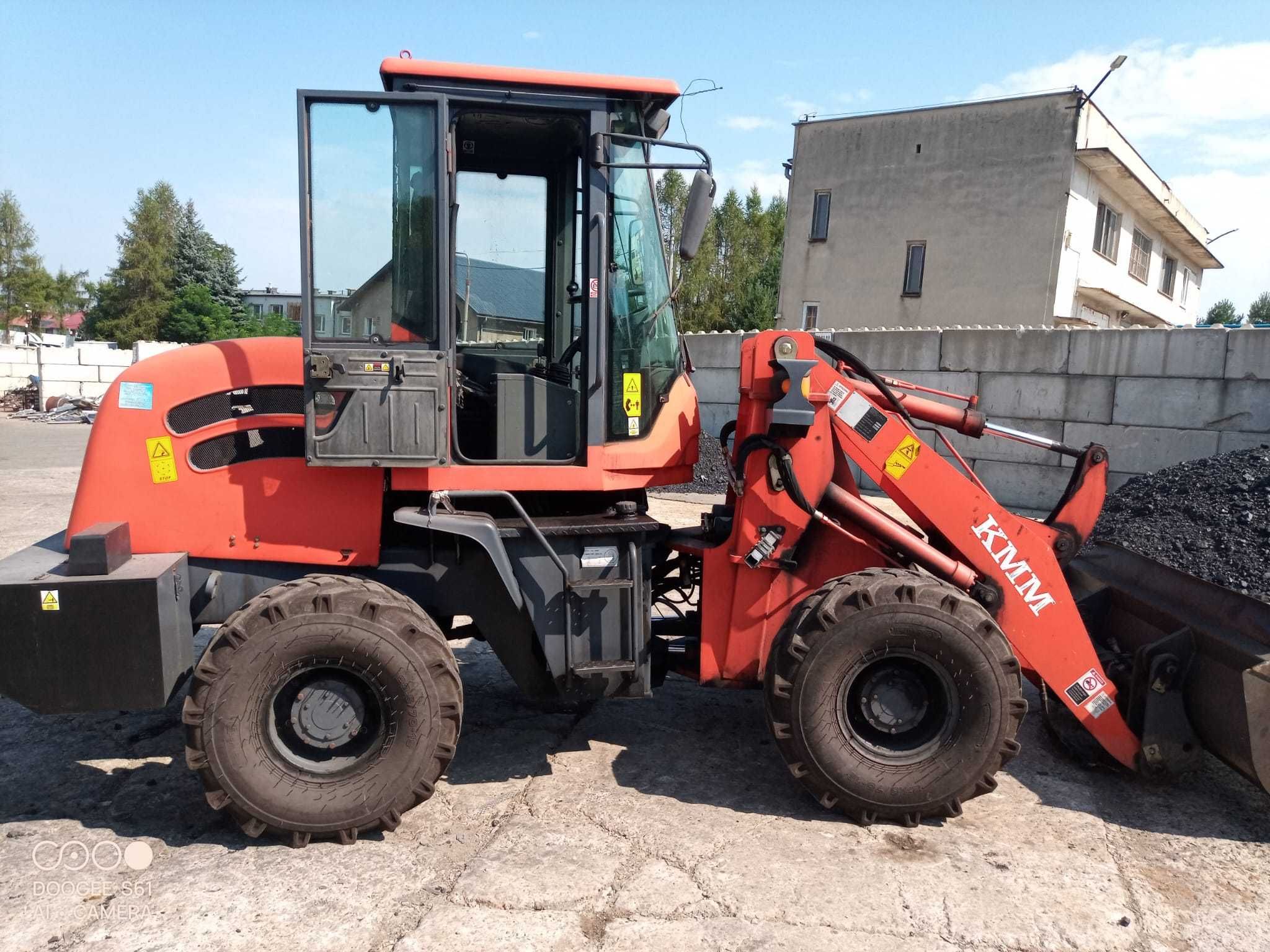 Ładowarka KMM ZLY915F