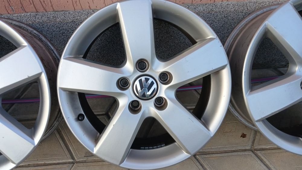 Оригінальні диски титани VW Golf 6 Caddy Touran  5/112 R16 vag