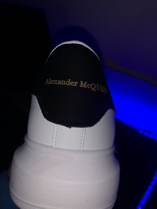 Alexander Mcqueen